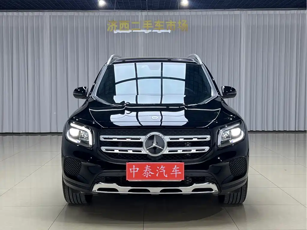 Mercedes-Benz GLB 2023 — фото 2