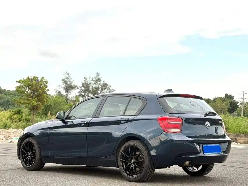 BMW 1 Series 2014 — фото 9