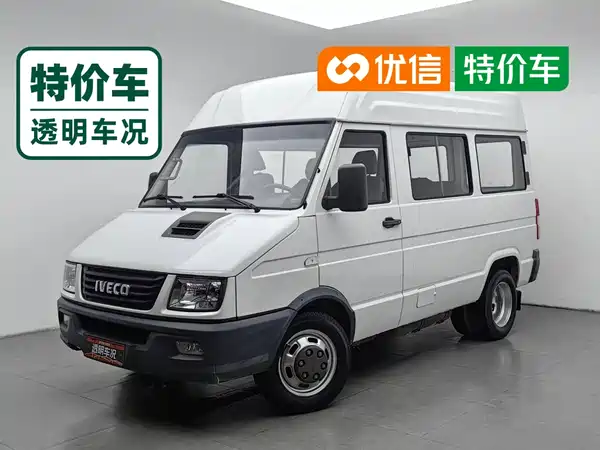 Iveco Proud 2021
