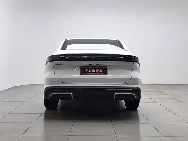 Geely Galaxy L6 2024