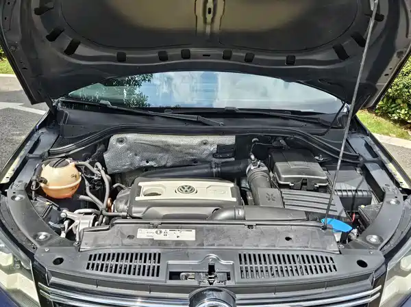 Volkswagen Tiguan 2012