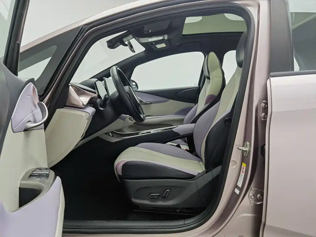 BYD Dolphin 2023 — фото 10