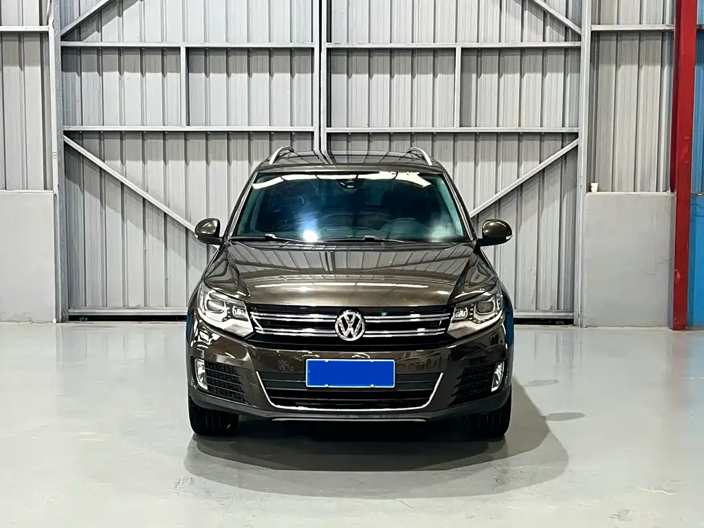 Volkswagen Tiguan 2014 — фото 2