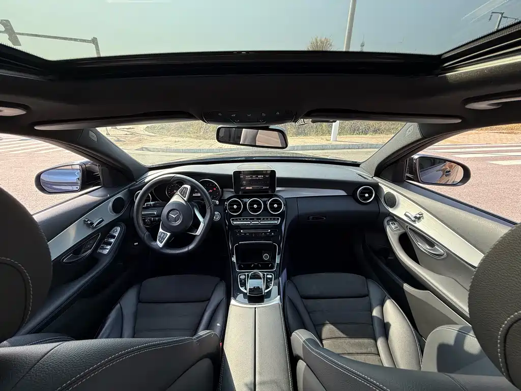 Mercedes-Benz C-Class 2018 — фото 7