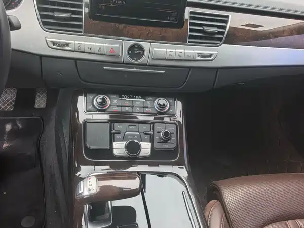 Audi A8 2015