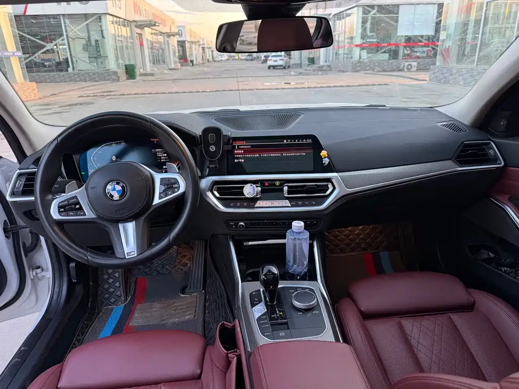 BMW 3 Series 2022 — фото 11