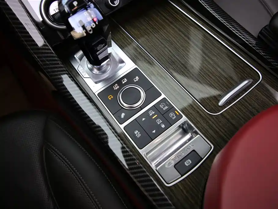 Land Rover Sport 2017 — фото 14