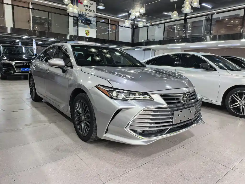 Toyota Avalon 2020 — фото 3