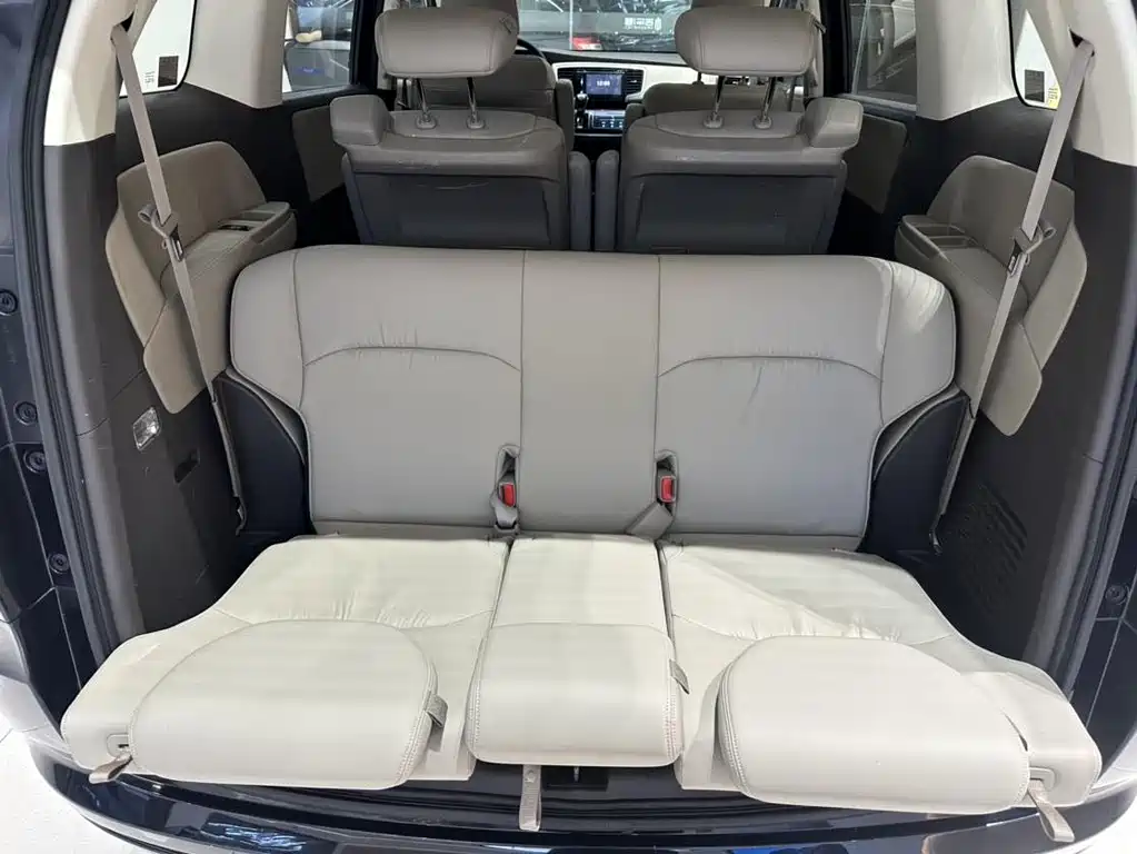 Honda Odyssey 2017 — фото 13