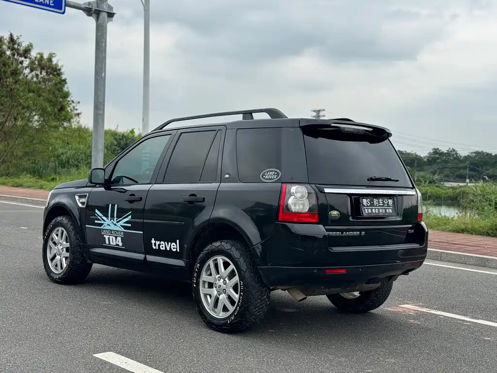 Land Rover Freelander 2 2010 — фото 21