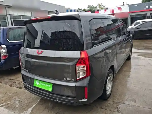 Wuling Journey 2022