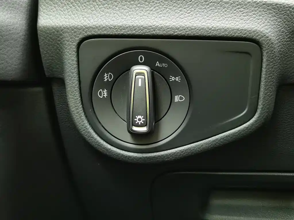 Volkswagen Golf Jialu 2019 — фото 21