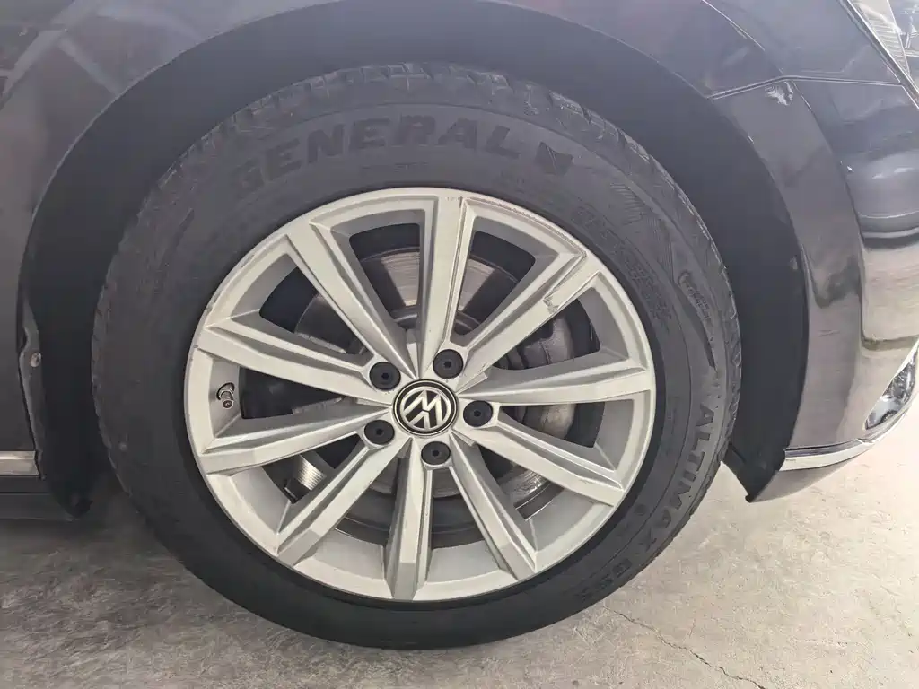 Volkswagen Magotan 2017