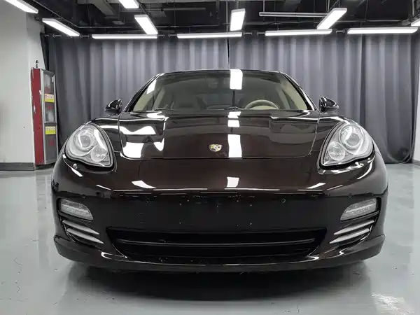 Porsche Panamera 2013
