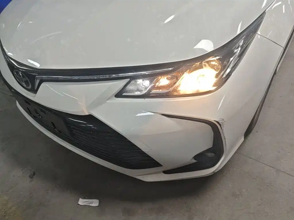 Toyota Corolla 2020 — фото 23