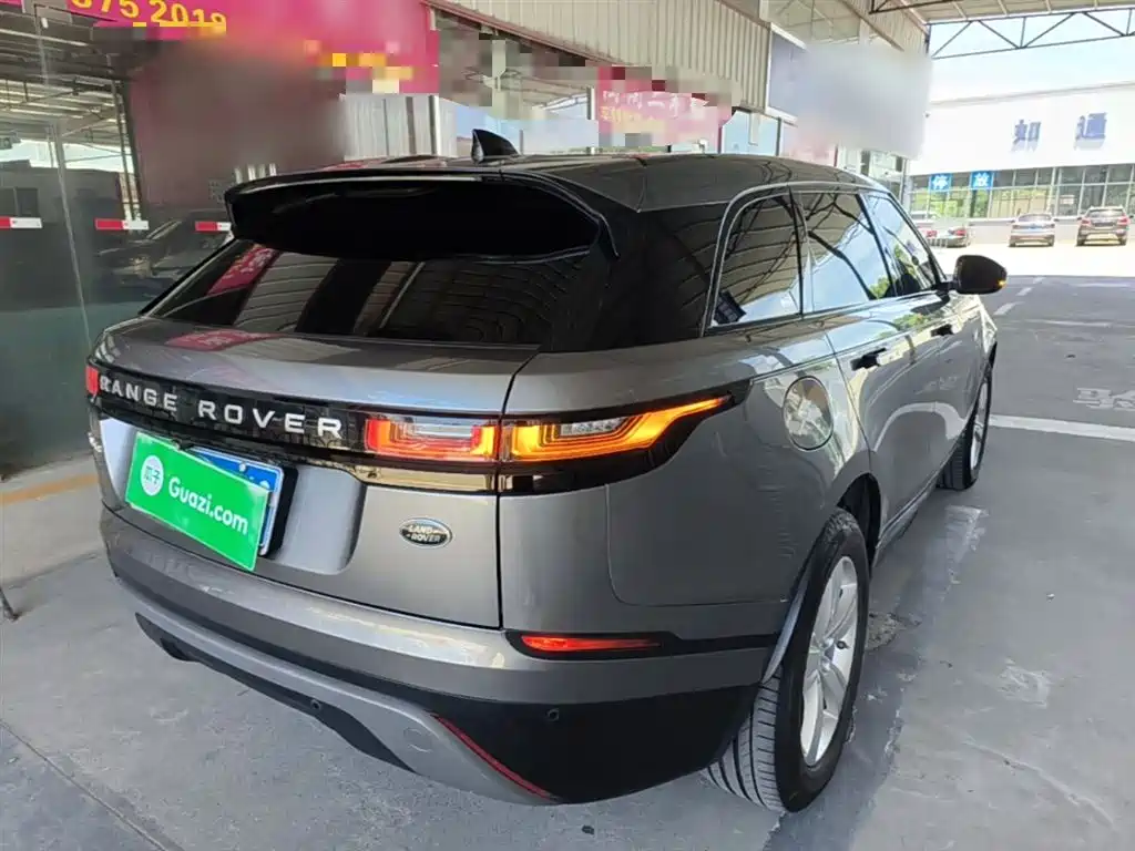 Land Rover Velar 2021 — фото 7