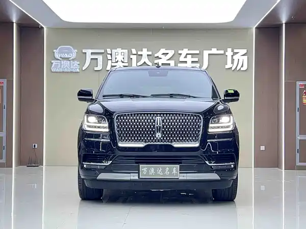 Lincoln Navigator 2022
