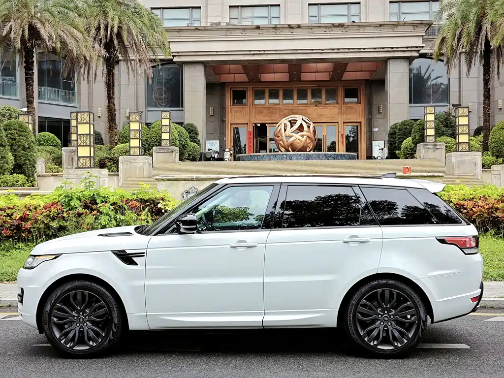 Land Rover Sport 2017 — фото 18