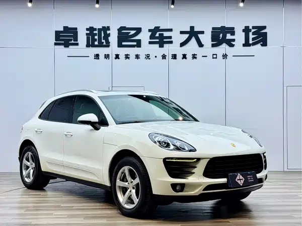 Porsche Macan 2014