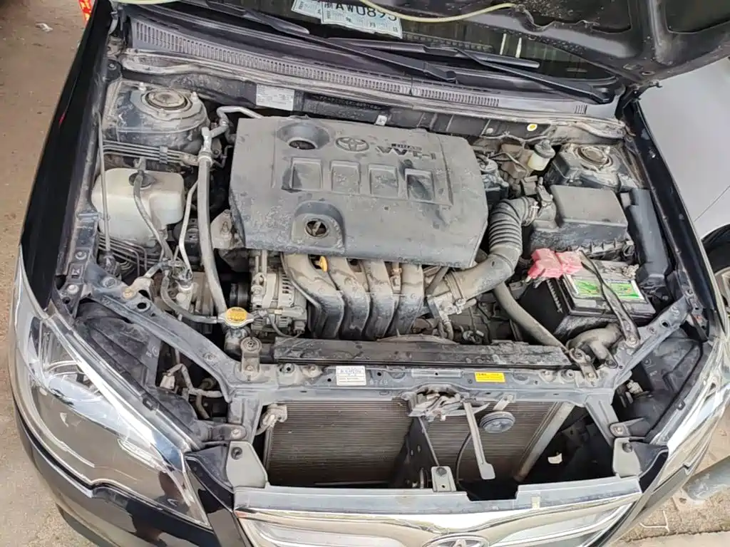 Toyota Corolla 2015 — фото 17