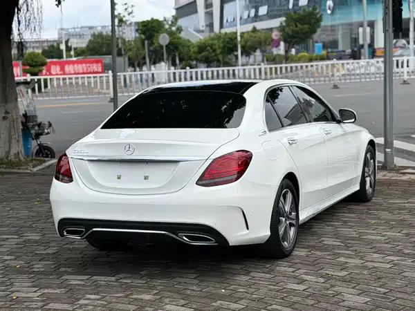 Mercedes-Benz C-Class 2020