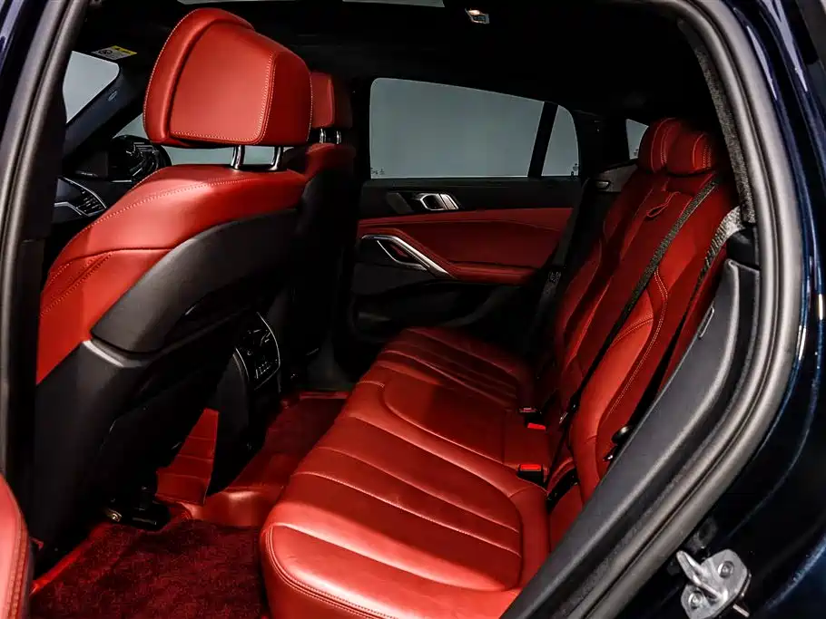 BMW X6 2022 — фото 10