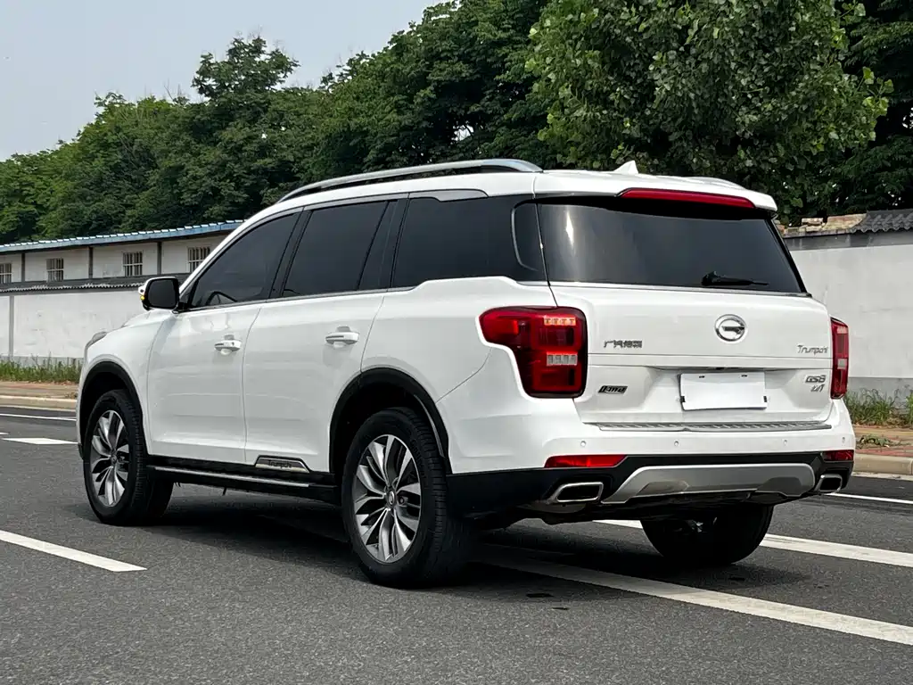 GAC Motor Trumpchi GS8 2018 — фото 4