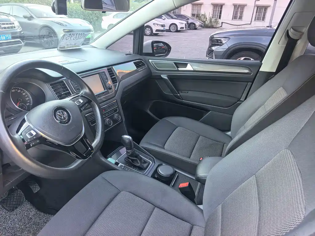 Volkswagen Golf Jialu 2017 — фото 8