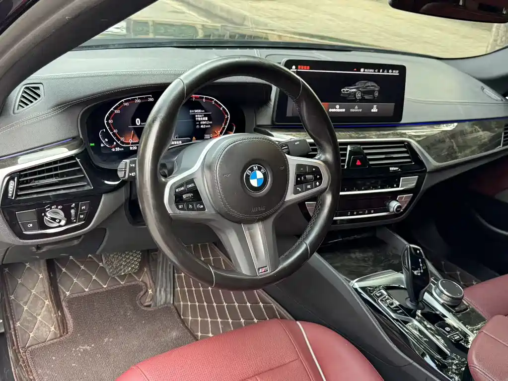 BMW 5 Series 2022