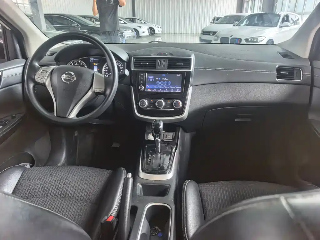 Nissan Tiida 2018
