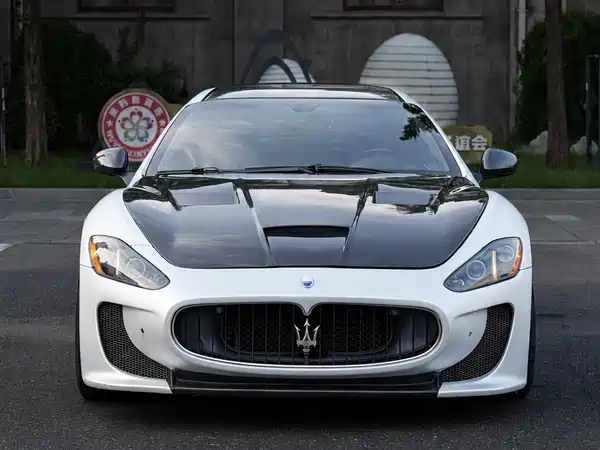 Maserati Granturismo 2010