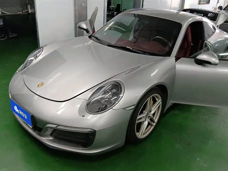 Porsche 911 2016