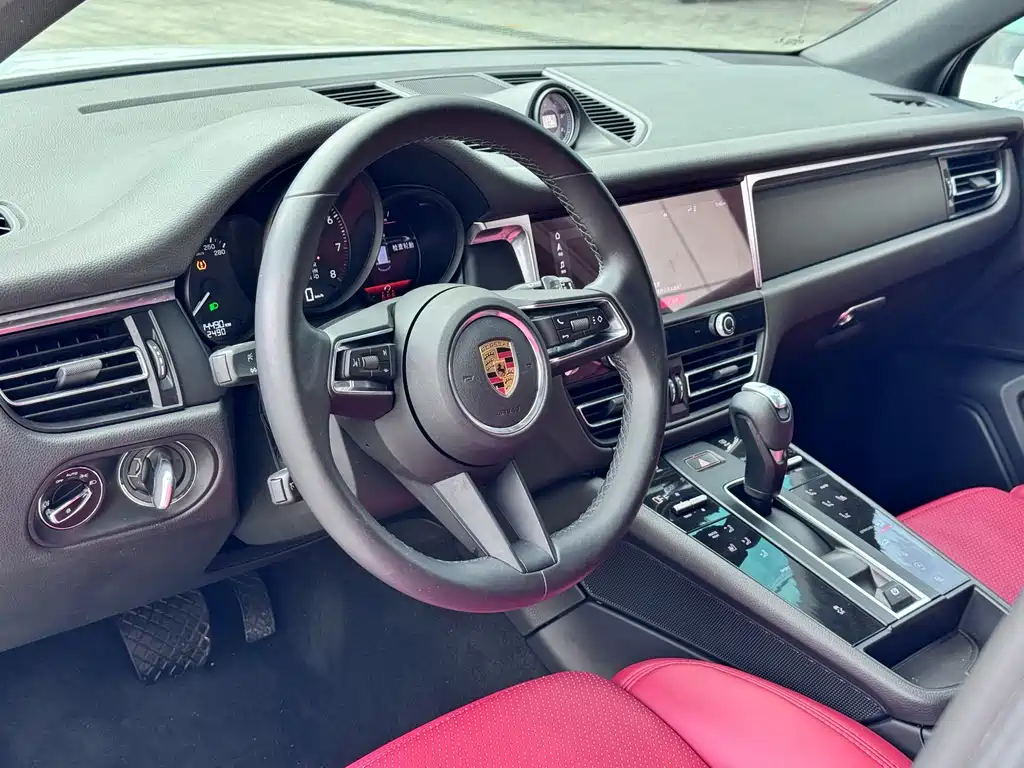Porsche Macan 2022 — фото 7