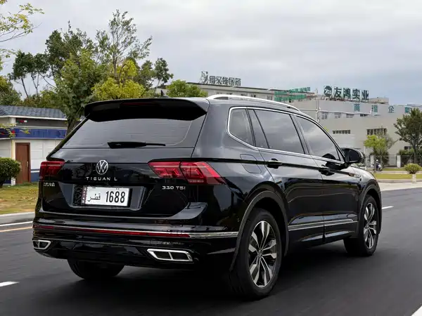 Volkswagen Tiguan L 2023