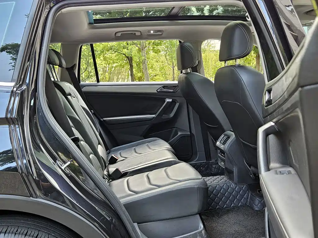 Volkswagen Tiguan L 2018 — фото 8