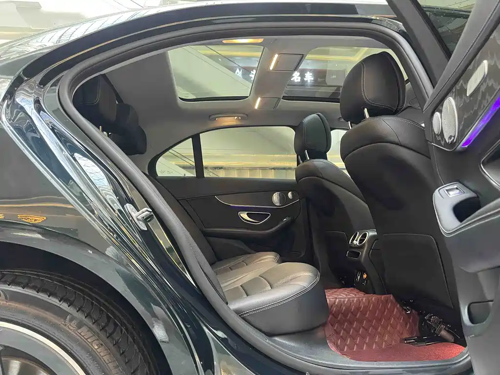 Mercedes-Benz C-Class 2021 — фото 13