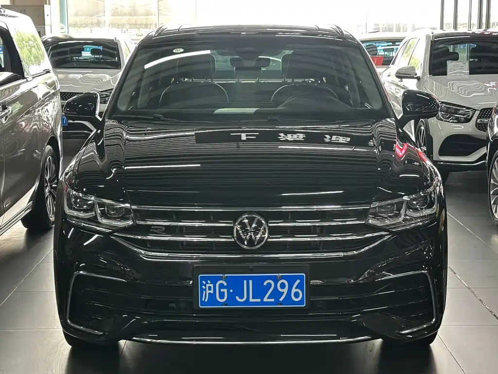 Volkswagen Tiguan X 2022 — фото 2