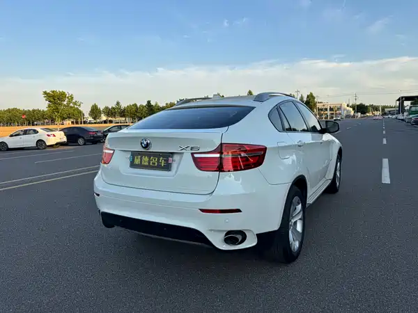 BMW X6 2013