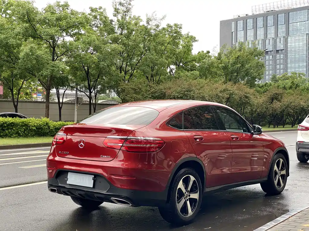 Mercedes-Benz GLC Coupe 2017 — фото 14