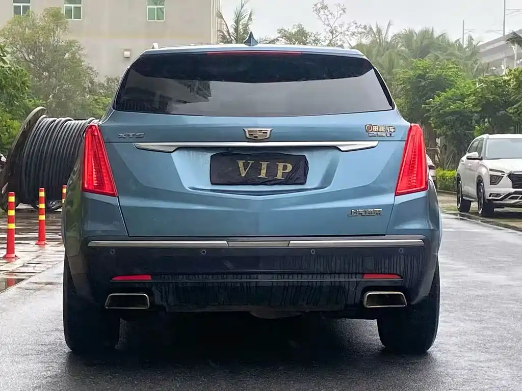 Cadillac XT5 2018 — фото 17