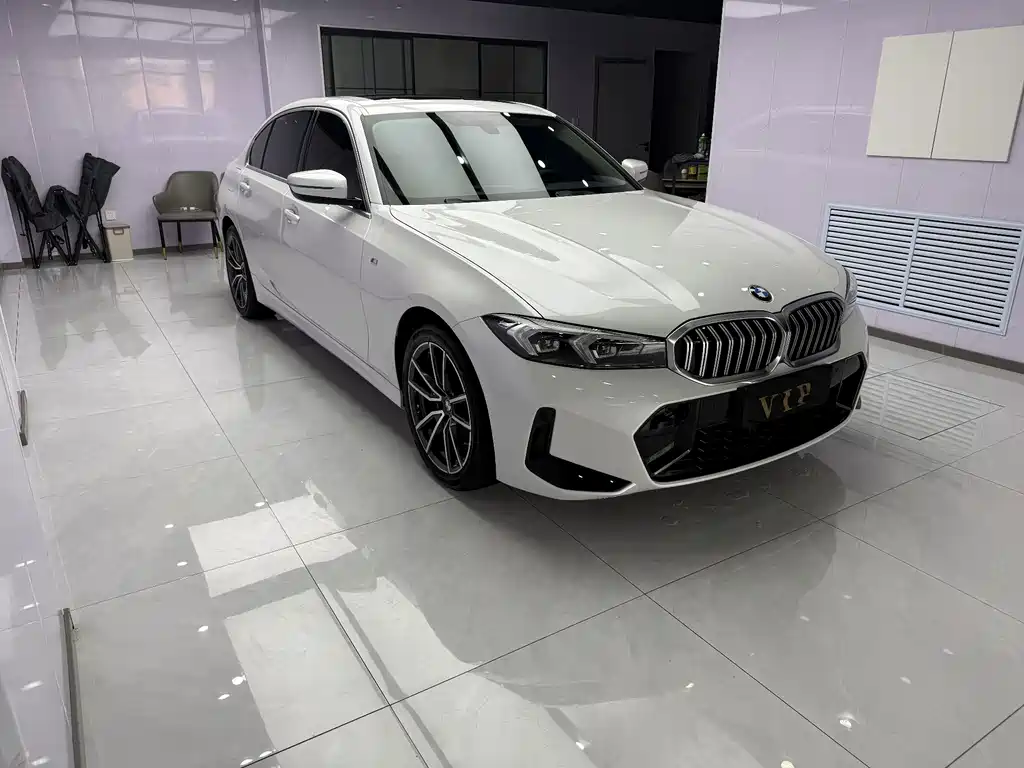 BMW 3 Series 2023