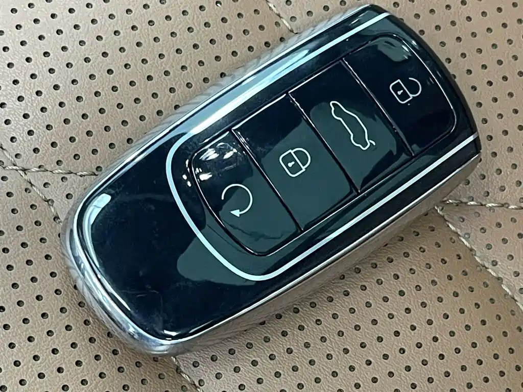Chery Tiggo 8 PLUS 2022 — фото 19
