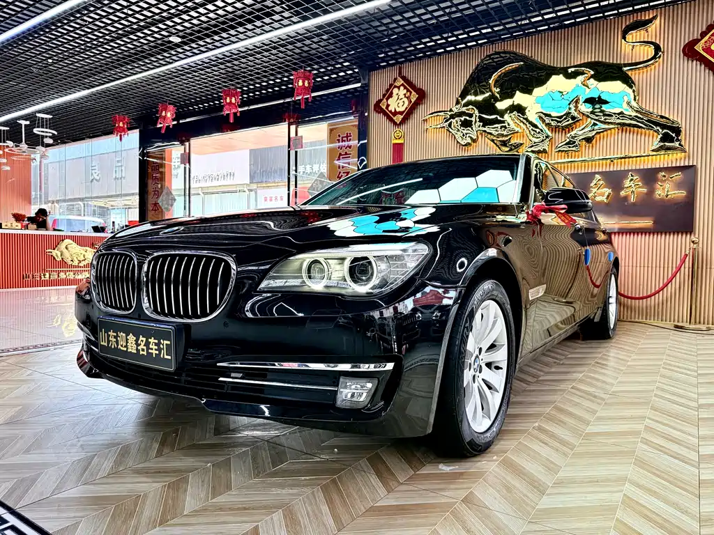 BMW 7 Series 2013 — фото 5