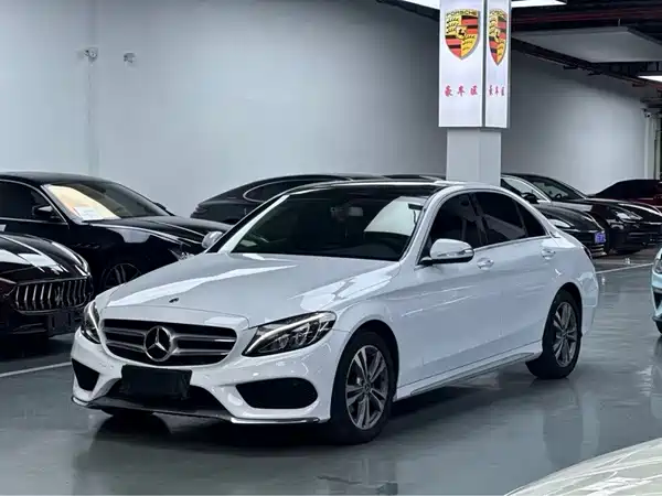 Mercedes-Benz C-Class 2018