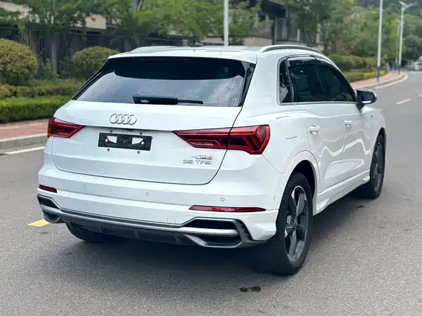 Audi Q3 2022