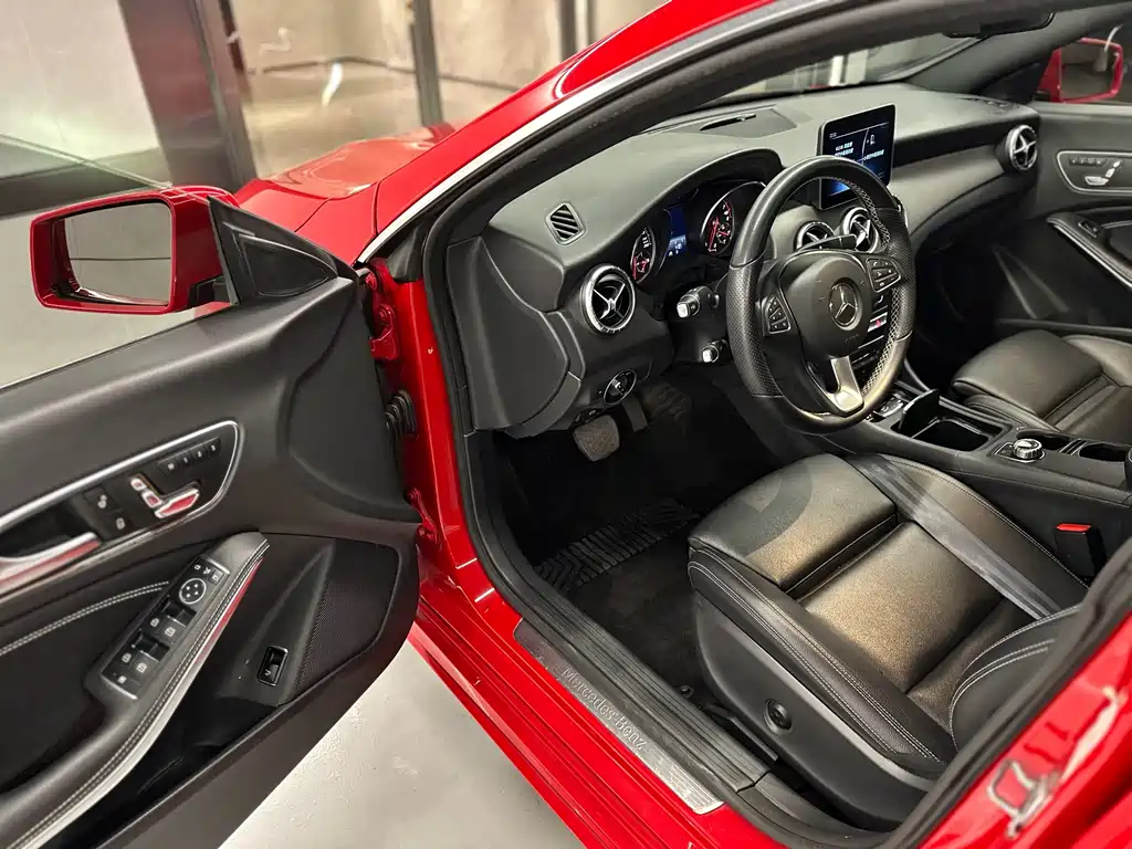 Mercedes-Benz CLA 2018 — фото 26