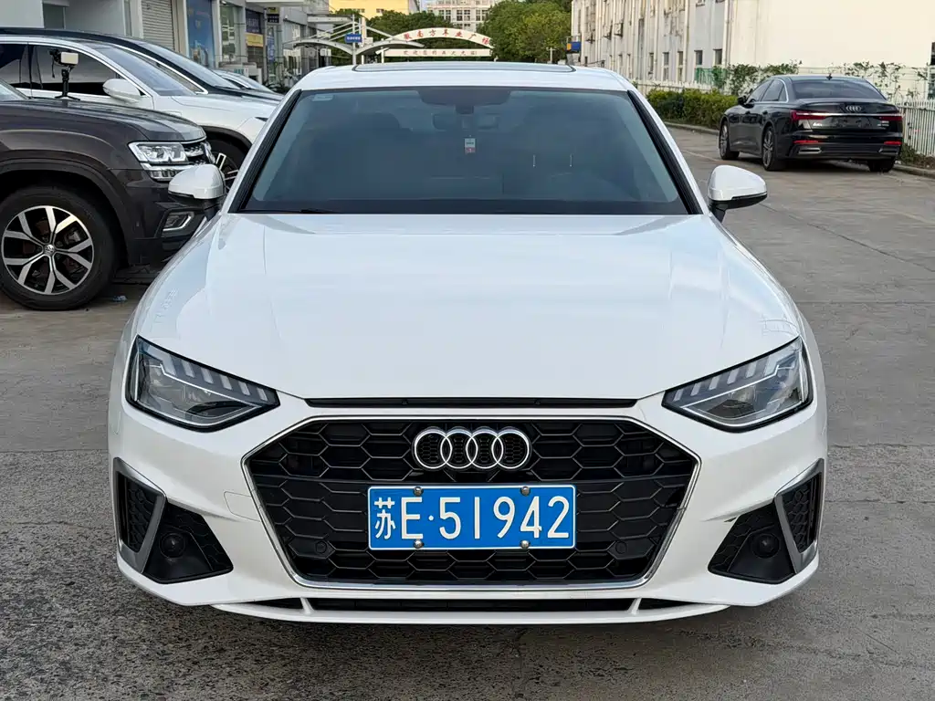 Audi A4L 2021