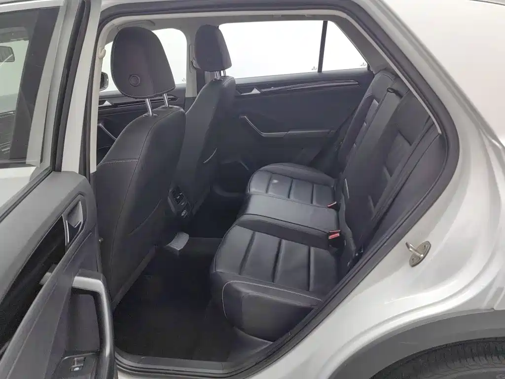 Volkswagen T-Roc 2020 — фото 15