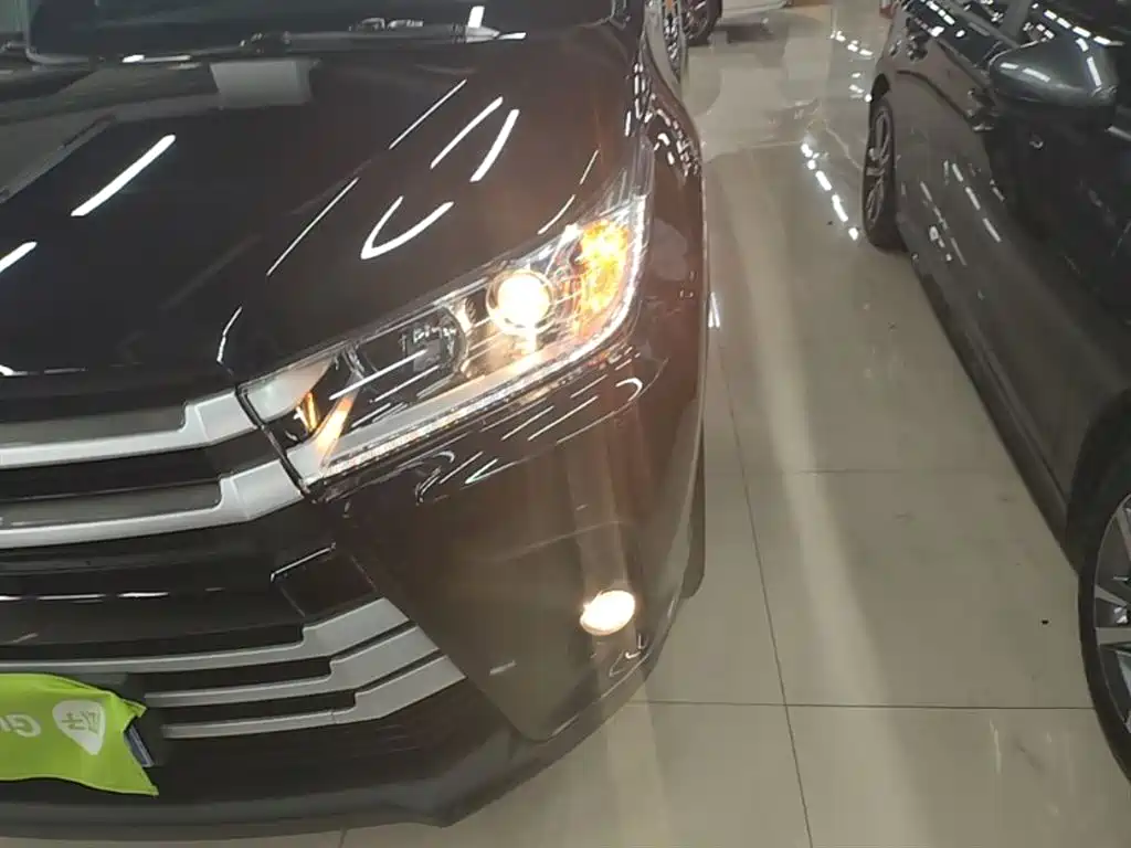 Toyota Highlander 2019 — фото 24