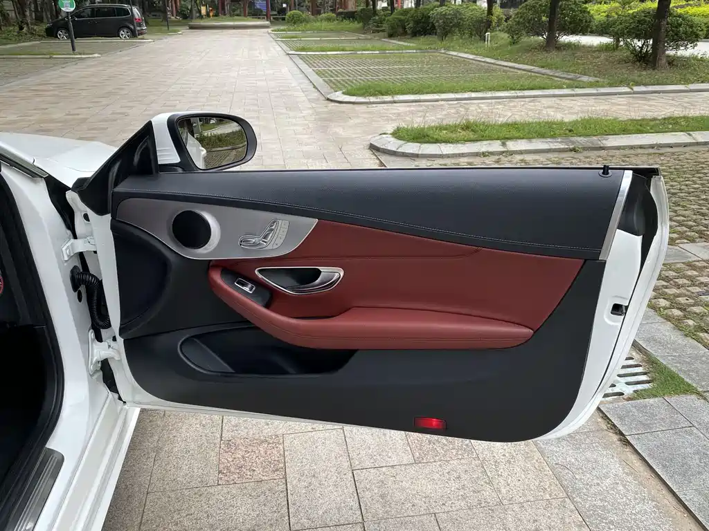 Mercedes-Benz C-Class 2019 — фото 24